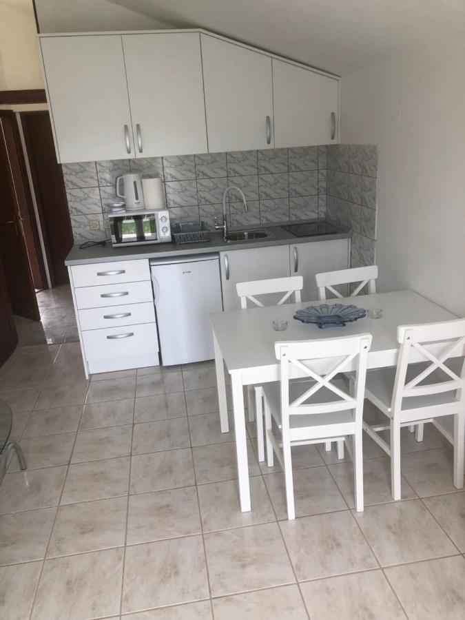 Danguba Apartment Kremena Екстериор снимка