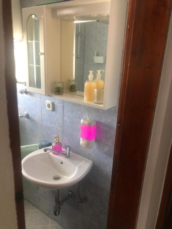 Danguba Apartment Kremena Екстериор снимка